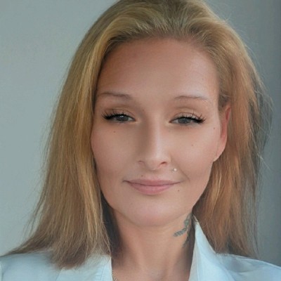Leslie Raymond Email & Phone Number