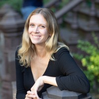 Skylight Employee Hannah Berman's profile photo