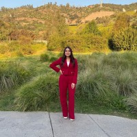 Bárbara Calderón Email