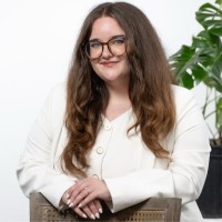 Grace Hutton Email & Phone Number