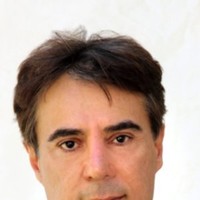 Coldwell Banker Employee Michael Shahabi's profile photo