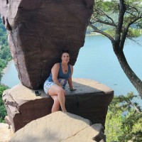 MaxCell Group Employee Betsy Semisorow's profile photo