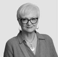 Sidley Austin LLP Employee Dana Cox's profile photo
