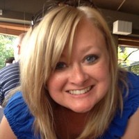 Henley High School Employee Lisa's profile photo