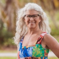Kelly Barker Email & Phone Number