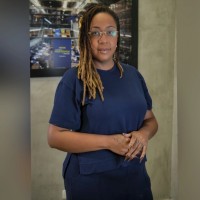 Dymaima Meneses Email