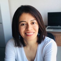 Elizabeth Bullón Nuñez Email