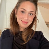 Emilia Overgaard Email
