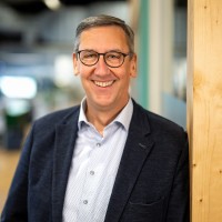 Michael Räther Email