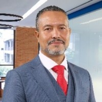 José Eduardo dos Santos Email