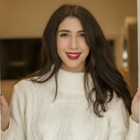 Pourdebon.com Employee Tiphaine Bennour's profile photo