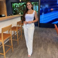 Gabriela Vasconcelos Email