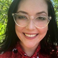 Kendra Phoumivong Email & Phone Number