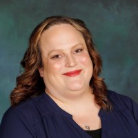 Lindsay Farrell-Govek