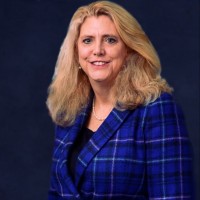 Productable Employee Lora Muchmore's profile photo