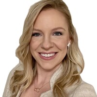 Whitebridge Pet Brands, LLC. Employee Christine Bussewitz's profile photo