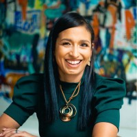 Briefly News Employee Candice Lambert's profile photo