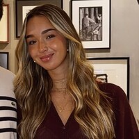 Empresa Júnior PUC-Rio Employee Isadora Lewensztajn's profile photo