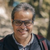 Tumul M. Email