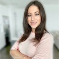 Capitalogix Employee Lorenza Villegas's profile photo