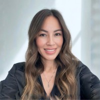 UnitedHealth Group Employee Julie Vu's profile photo