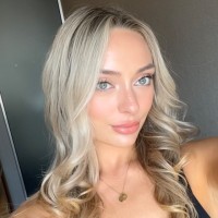 Demand Vape Employee Shelby Vogel's profile photo