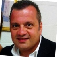 George Kampiziones