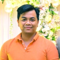 Ngoc Tran Email
