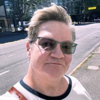 Colleen Lindsay Email & Phone Number