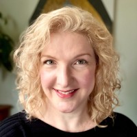 Lisa Hirata Email & Phone Number