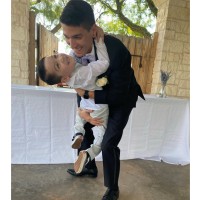 Zips Car Wash LLC Employee Aren Aguirre's profile photo