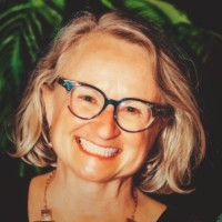 Lynda McCann-Olson
