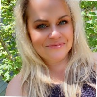 Carrie Agee Email & Phone Number