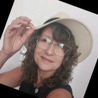 Rede MV1 de Ensino Employee Adriana Manhães's profile photo