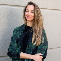 Laura Vesti Email