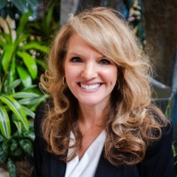 Commonwealth Hotels Employee Debbie Farrell's profile photo