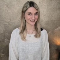 Elisa Katharina Perrasch Email