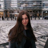 Gabriela Lunz Email