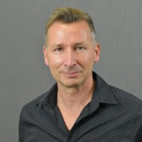 Daniel Sutter Email