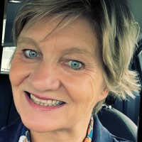 Nancy Baten Email
