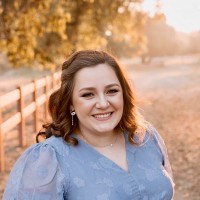 Avery Henderson Email & Phone Number