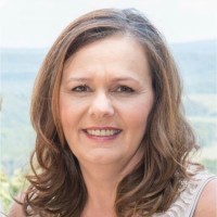 Pamela Newton Email