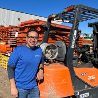 Luis Flores Email & Phone Number