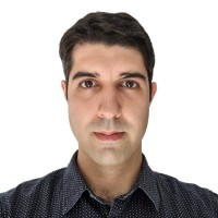 UBS Employee Răzvan Neacșu's profile photo