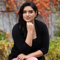 Yasi Shariatmadari Email