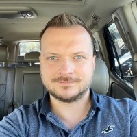 KodePloy Employee Vladimir Vainelovich's profile photo