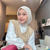 Bca Finance Employee Lutfiah Putri's profile photo