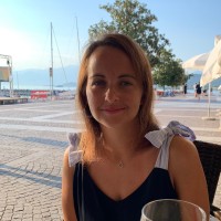 Claire van Nieuwenhove Email