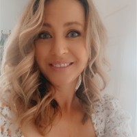 Angie Farnworth Email & Phone Number