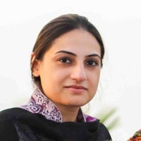 Emirates Bank Employee Saima Munawar's profile photo